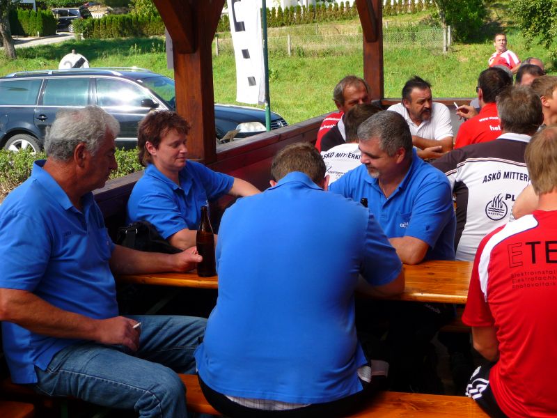 files/fotoalben/fotoalben_stocksport/2013/Stockturnier 2012/P1010734.JPG